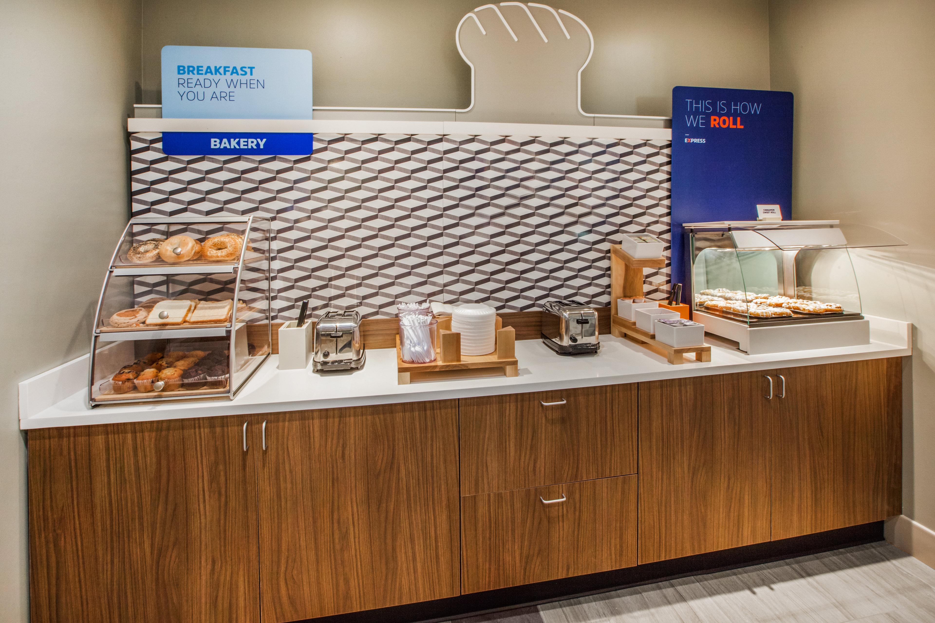 Northville Holiday Inn Express & Suites Detroit - Farmington Hills By Ihg מראה חיצוני תמונה