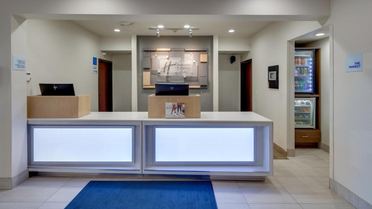 Northville Holiday Inn Express & Suites Detroit - Farmington Hills By Ihg מראה חיצוני תמונה