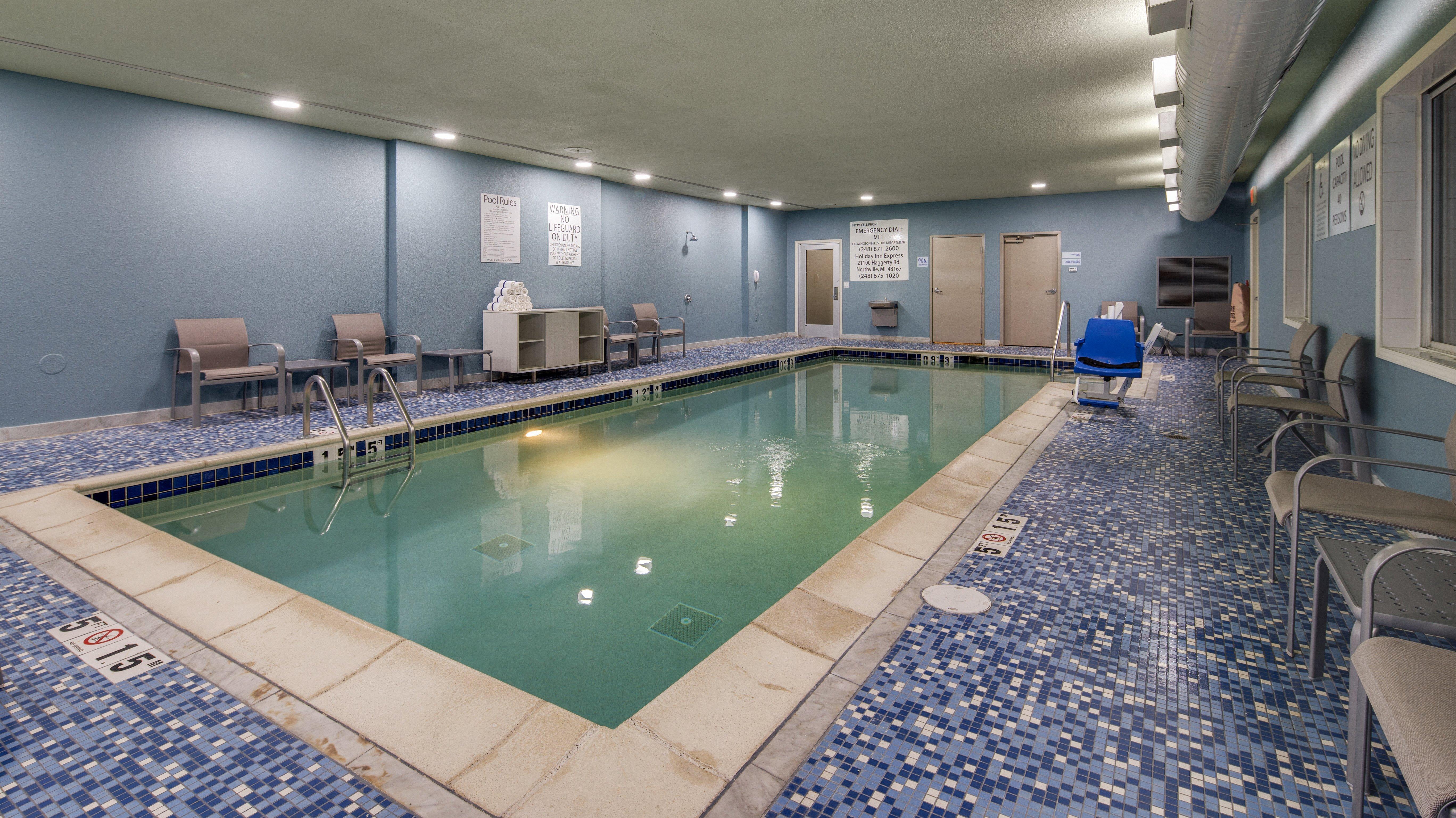 Northville Holiday Inn Express & Suites Detroit - Farmington Hills By Ihg מראה חיצוני תמונה