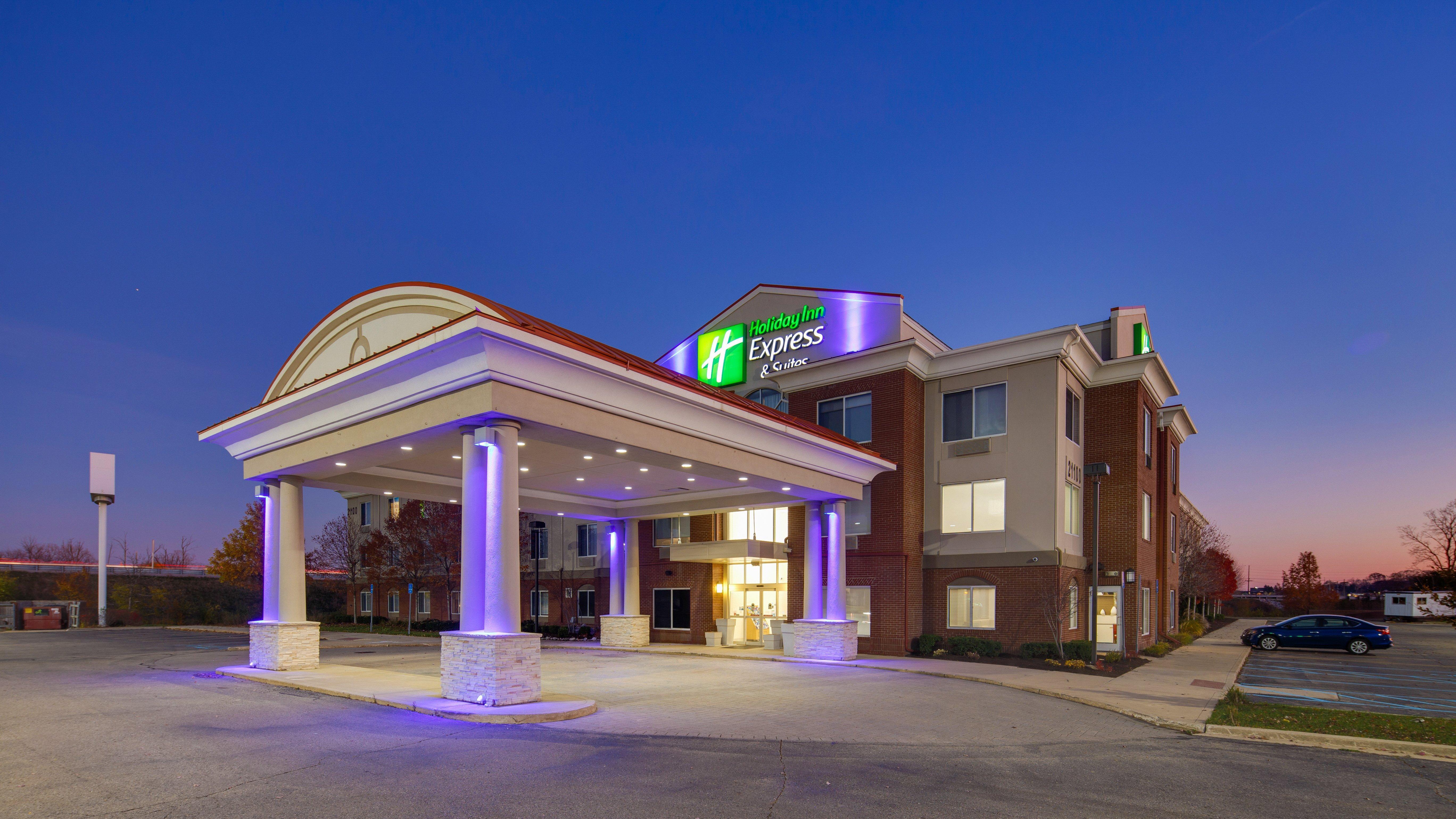 Northville Holiday Inn Express & Suites Detroit - Farmington Hills By Ihg מראה חיצוני תמונה