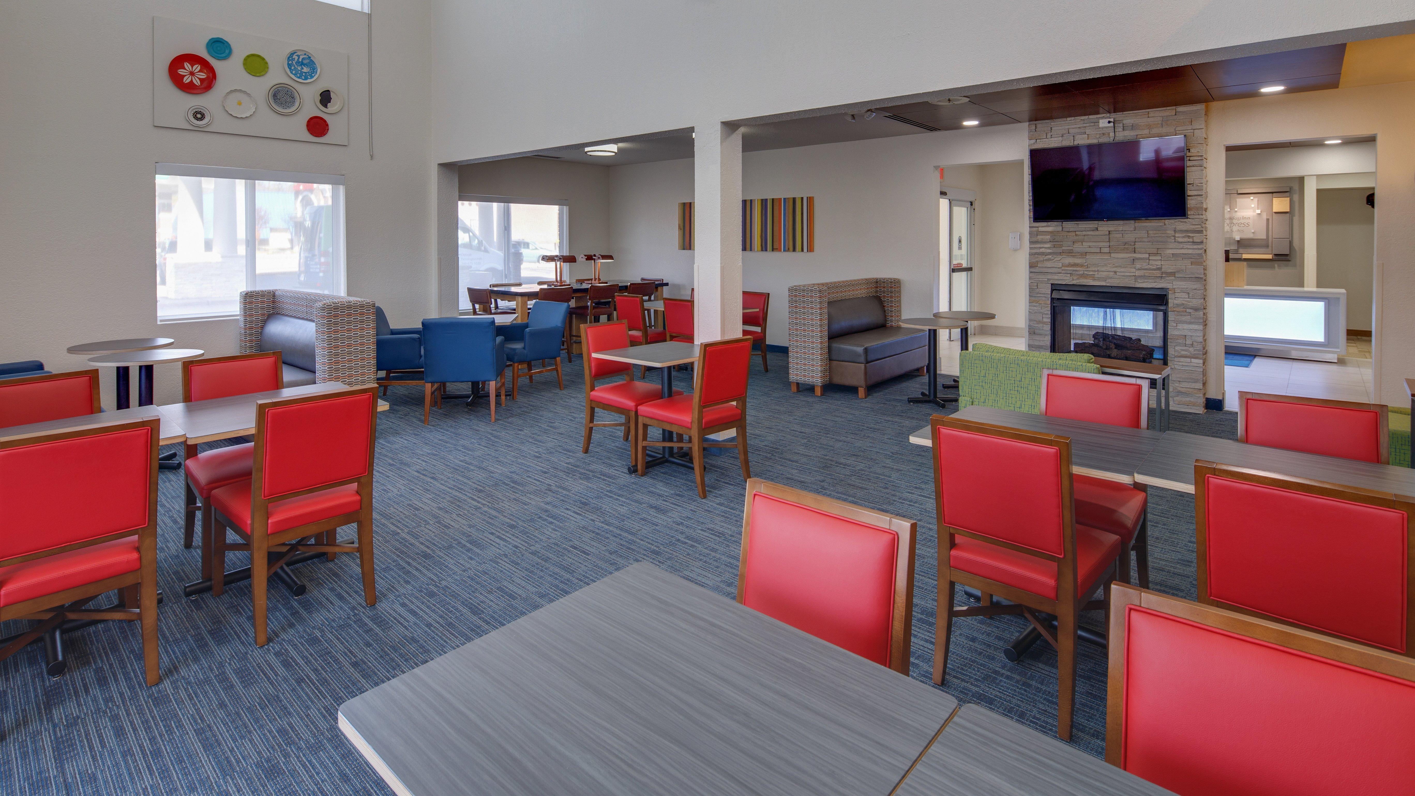 Northville Holiday Inn Express & Suites Detroit - Farmington Hills By Ihg מראה חיצוני תמונה