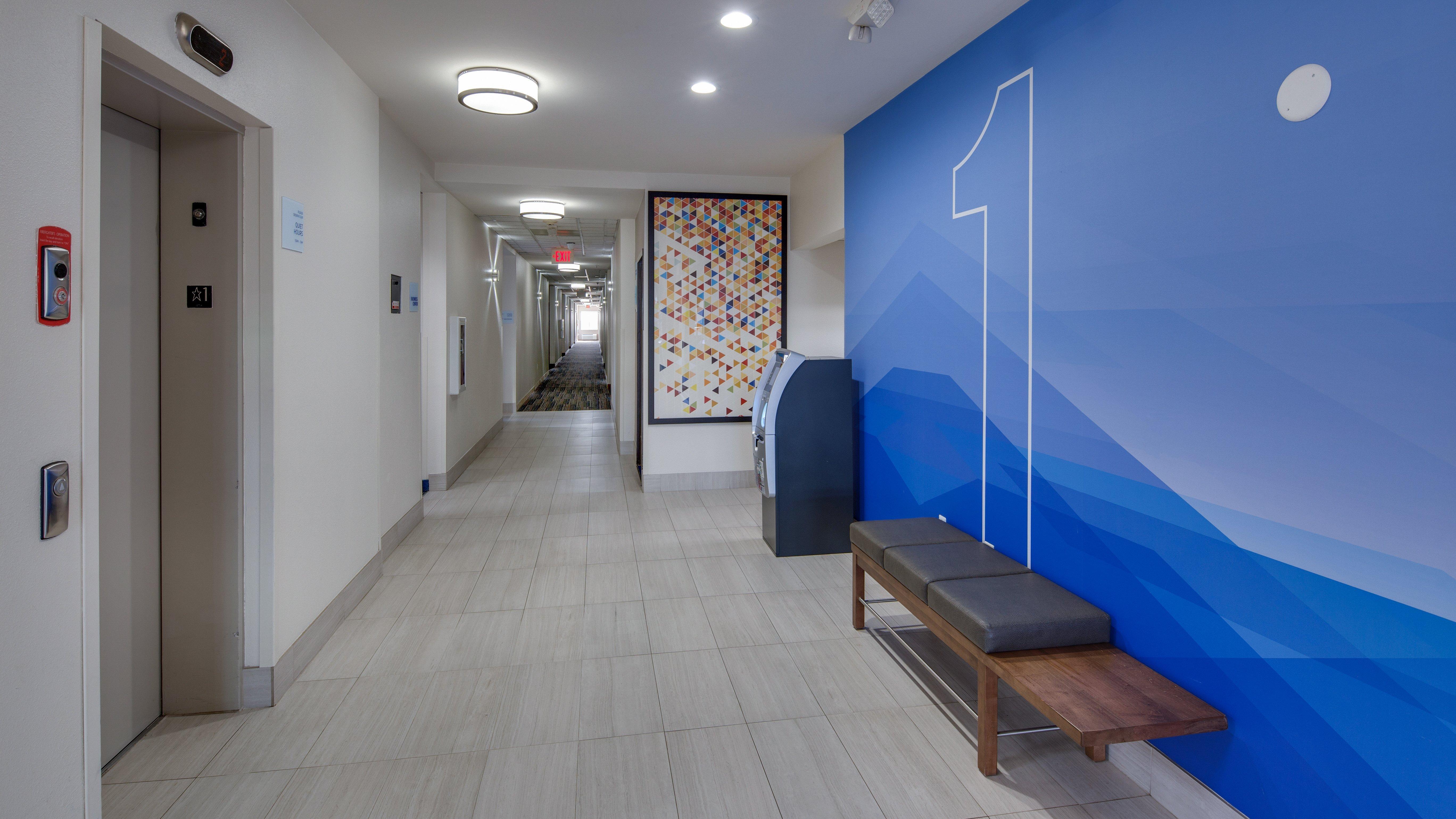Northville Holiday Inn Express & Suites Detroit - Farmington Hills By Ihg מראה חיצוני תמונה