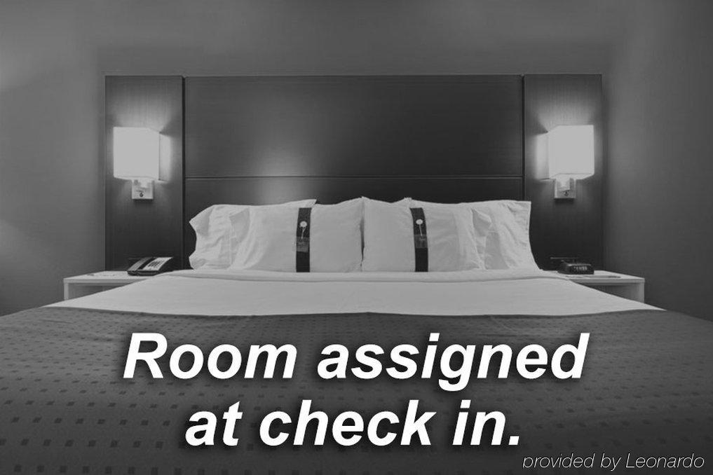 Northville Holiday Inn Express & Suites Detroit - Farmington Hills By Ihg מראה חיצוני תמונה
